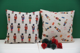 noch mehr Nussknacker